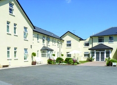 Mallands-Residential-Care-Home